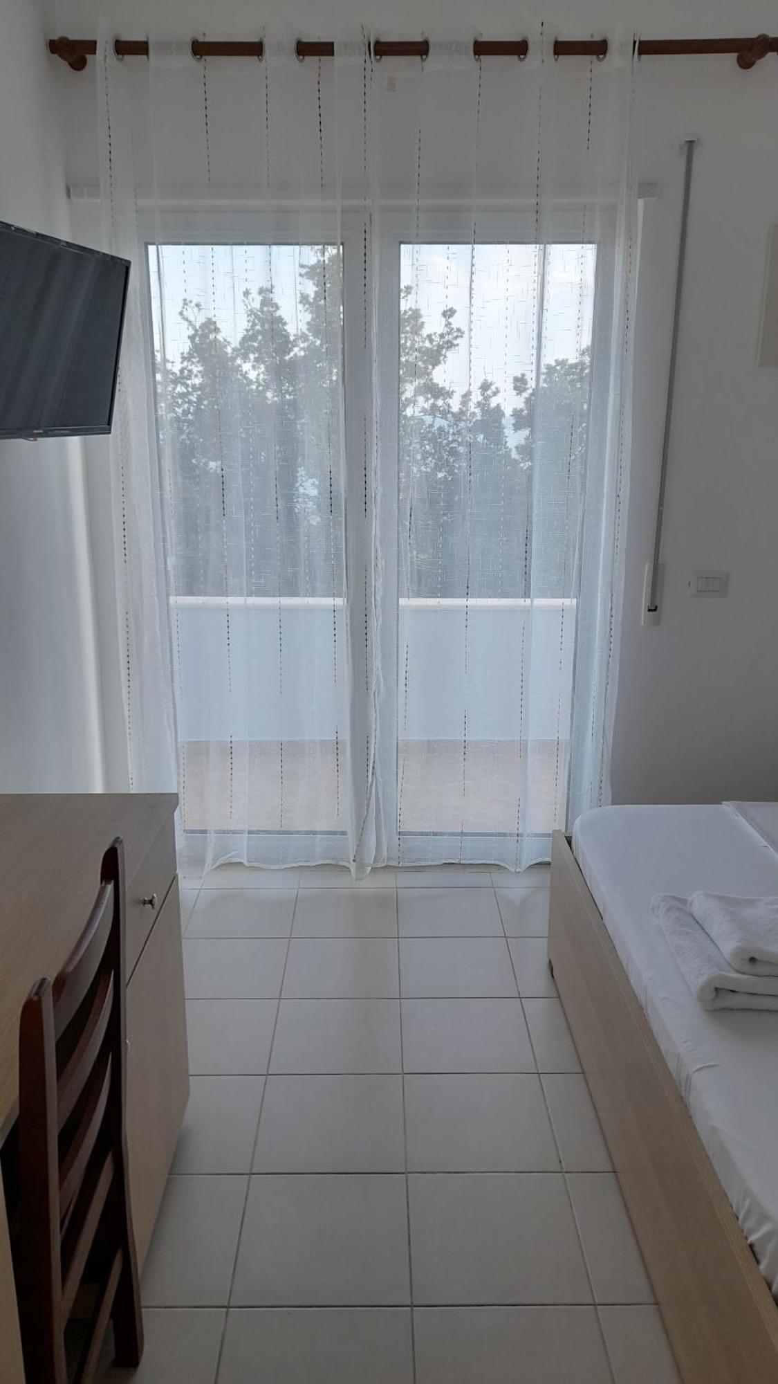 Elite 2 Kosta Hotel เดอร์มี ภายนอก รูปภาพ