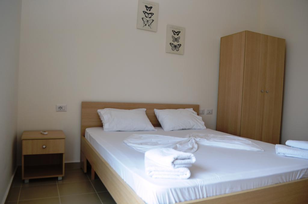 Elite 2 Kosta Hotel เดอร์มี ภายนอก รูปภาพ